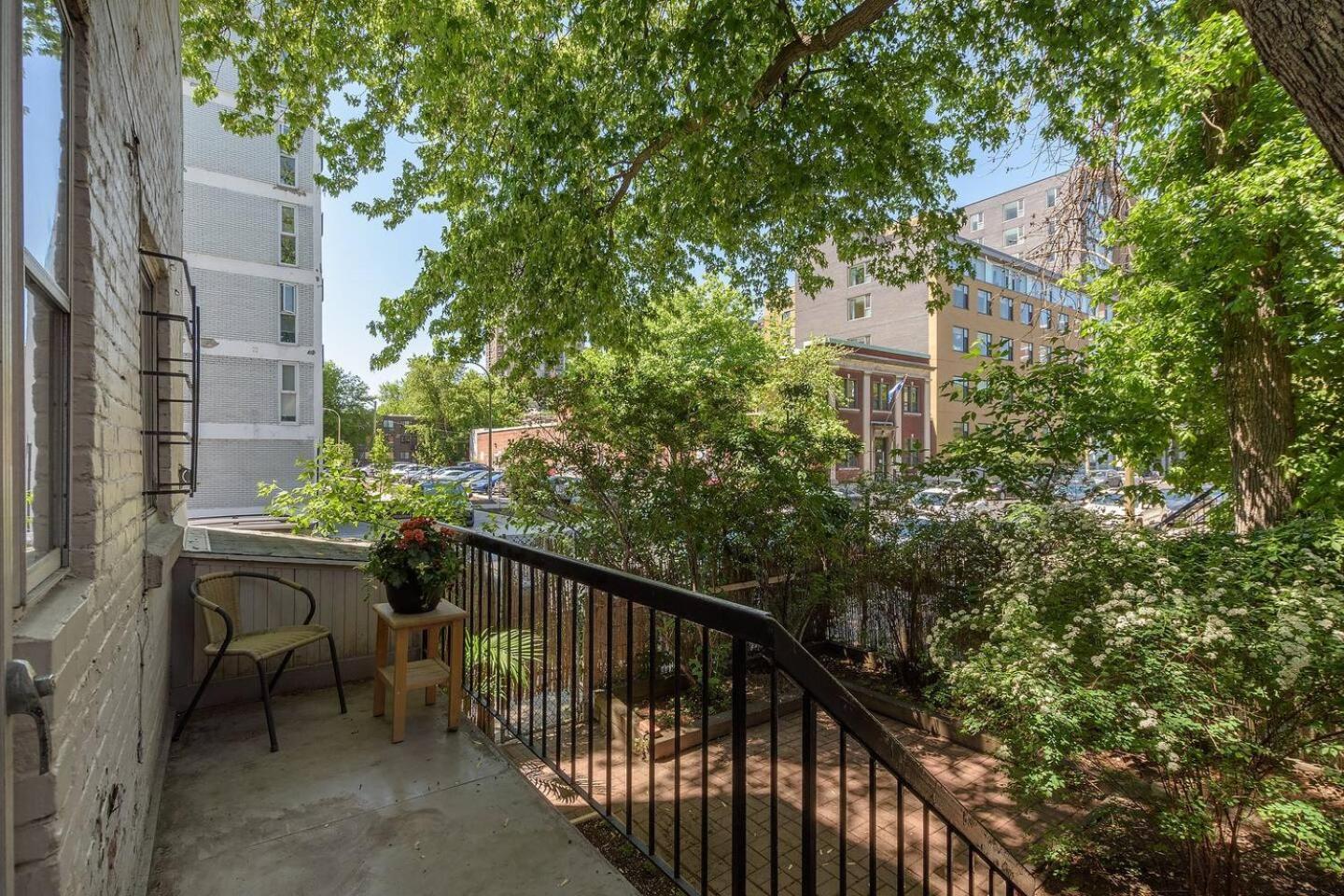 Perfect For Groups Big Livingroom 2 Backyard 3Br Montréal Exterior foto