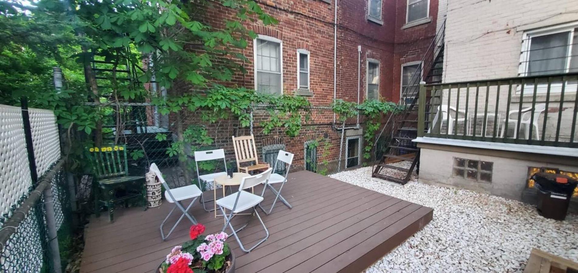 Perfect For Groups Big Livingroom 2 Backyard 3Br Montréal Exterior foto